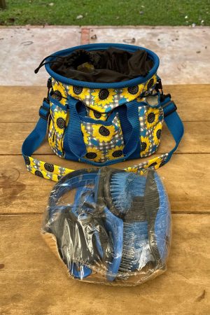 Bolsa Kit Higiênico com Kit Limpeza Weaver Estampada Girassol
